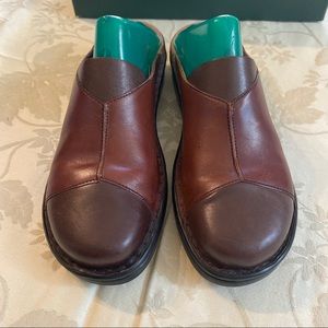 Clarks Leather Clogs